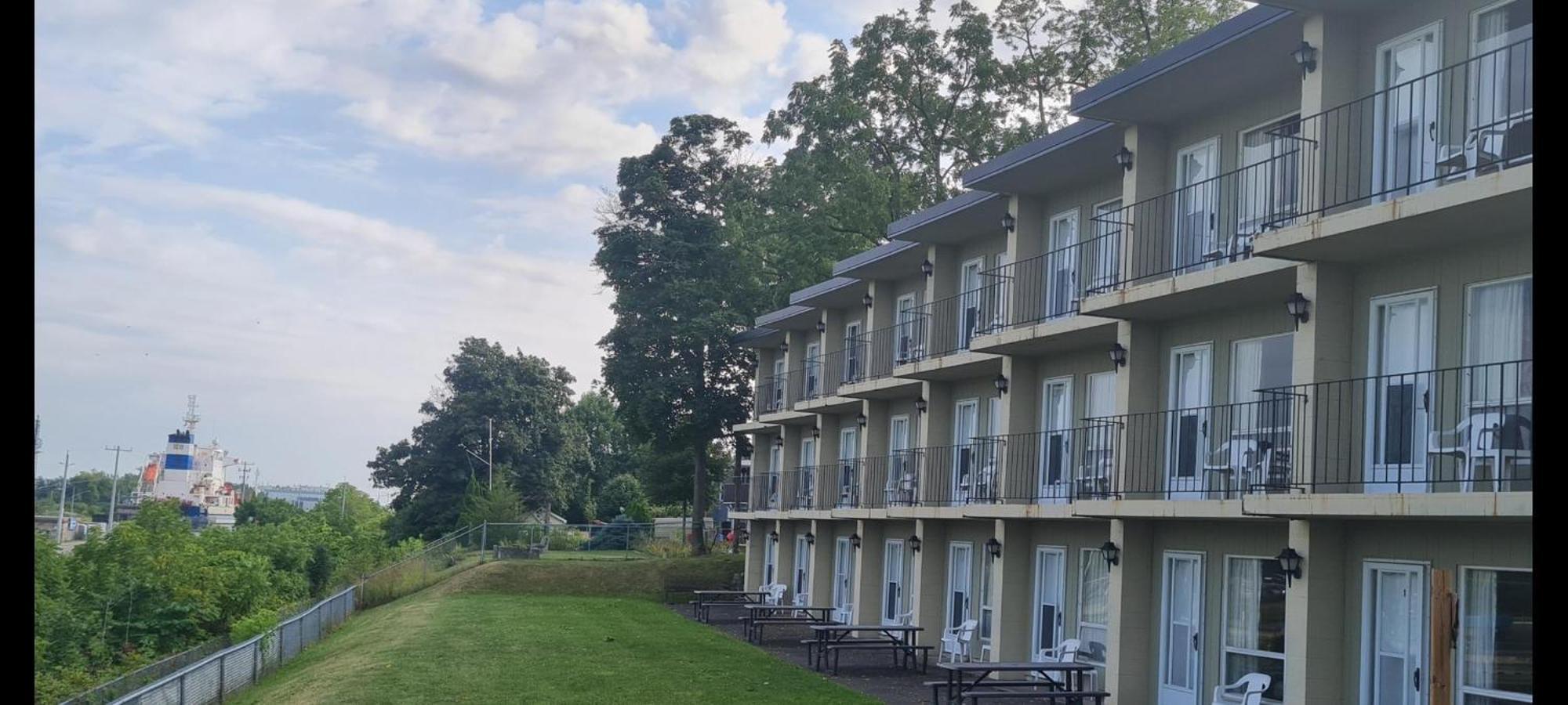 The Inn At Lock Seven Thorold Esterno foto